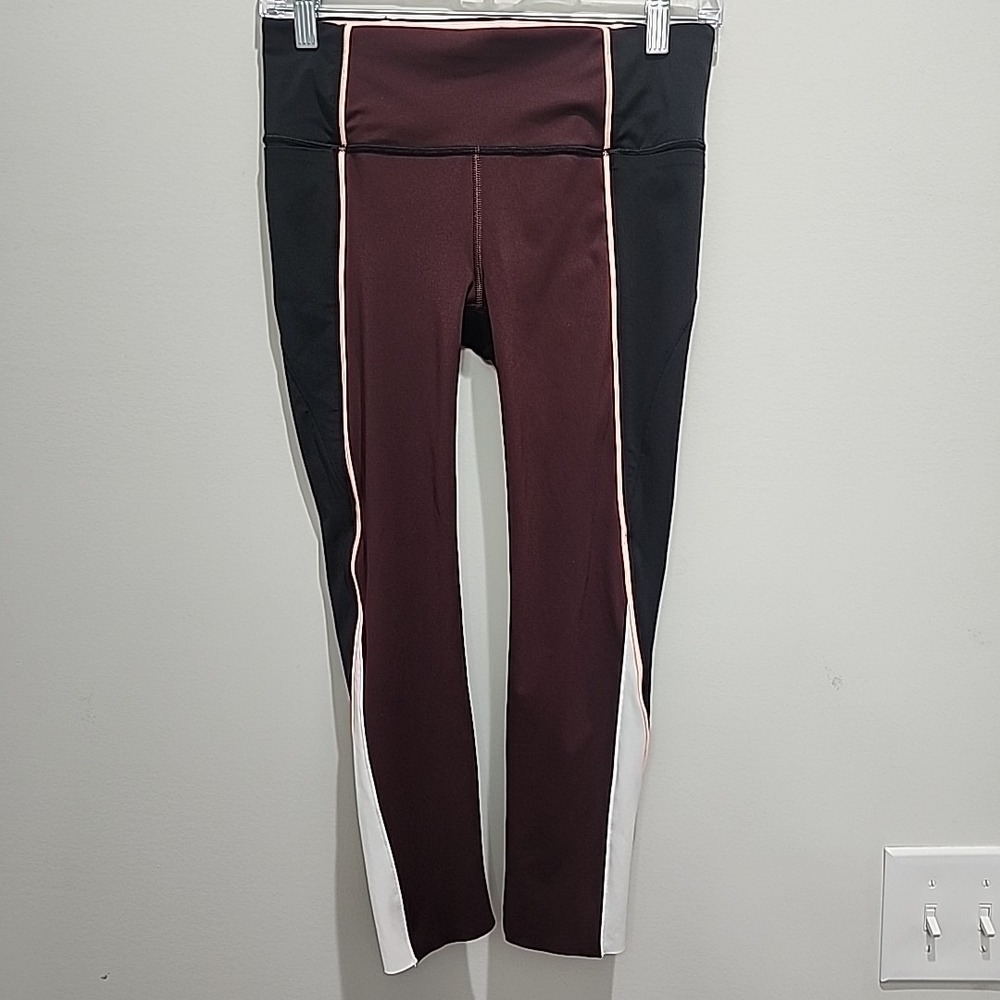 Athleta‎ Velocity Stash Pocket Colorblock Capri,Antique  SIZE XS   #457496 N0926